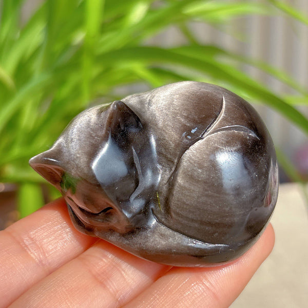 Sleepy Silver Obsidian Cat Sculpture, Black Cat Gift decor: 3cm