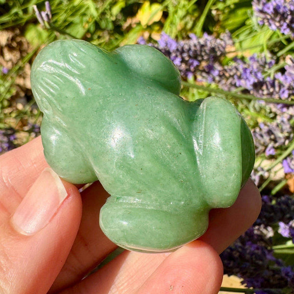 Gemstone Toad 3cm Crystal toad carved animal witchy gift Elf: Smaller toad 3cm