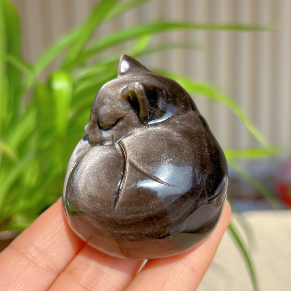 Sleepy Silver Obsidian Cat Sculpture, Black Cat Gift decor: 5.4cm