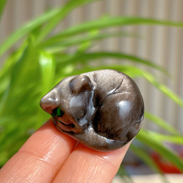 Sleepy Silver Obsidian Cat Sculpture, Black Cat Gift decor: 5.4cm