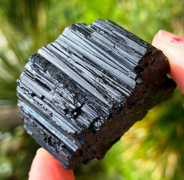 Rough tourmaline 1-6cm rough black tourmaline crystal schorl: Smaller 1-3cm