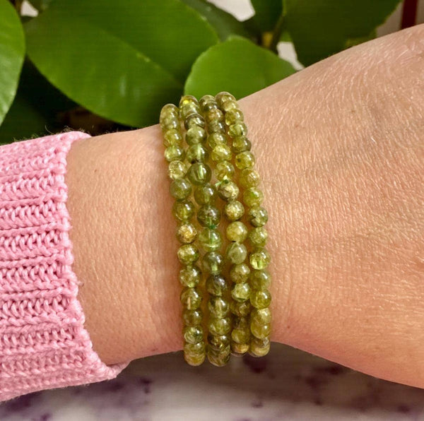 Handmade Peridot 3mm Crystal Bead Stretch Bracelet (7.5”)