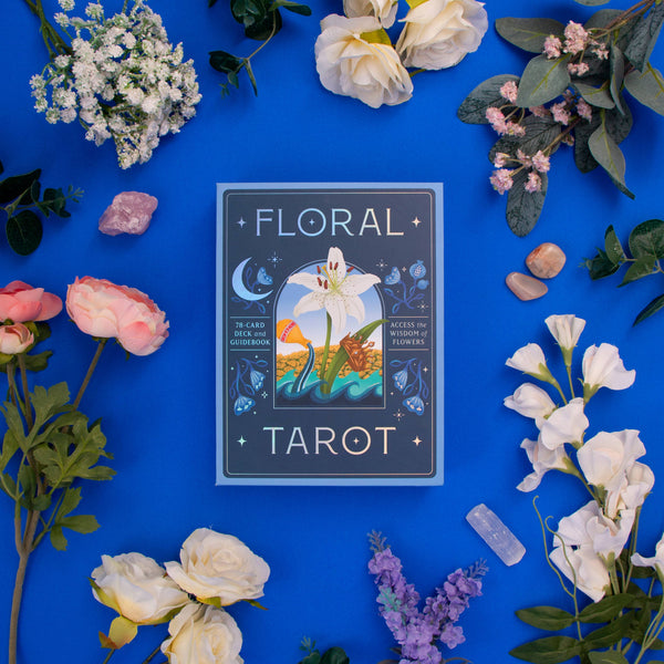 Floral Tarot: Access the Wisdom of Flowers - Illustrated by Nina Pace