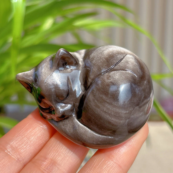 Sleepy Silver Obsidian Cat Sculpture, Black Cat Gift decor: 3cm