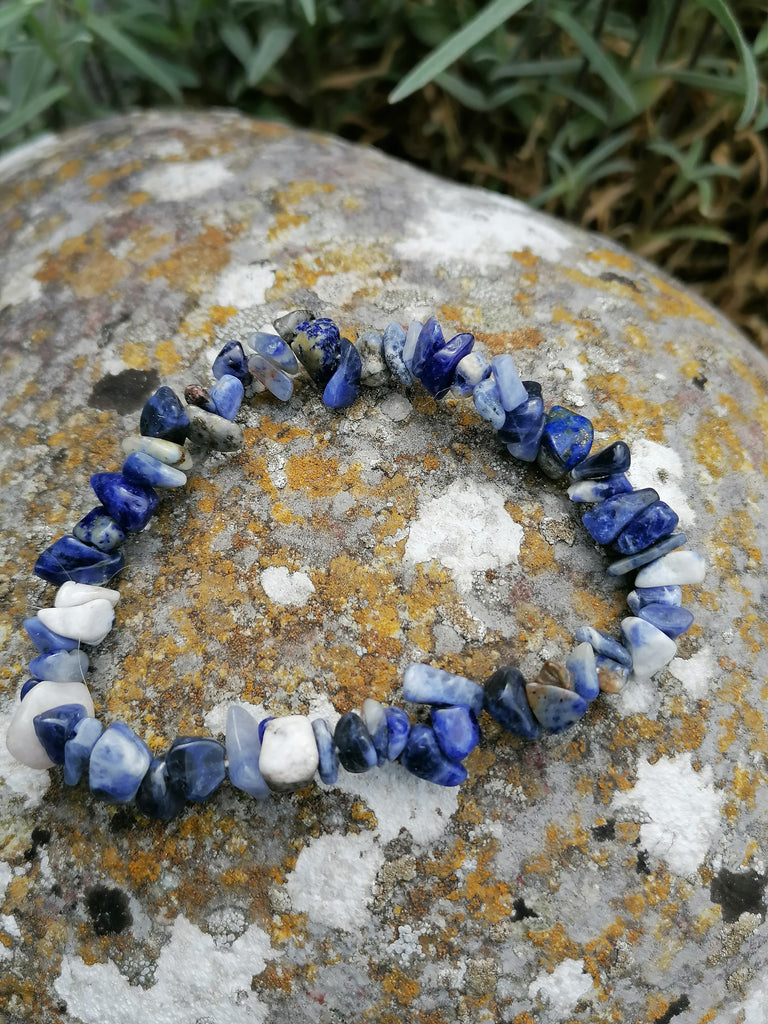 Lapis Lazuli chip bracelet