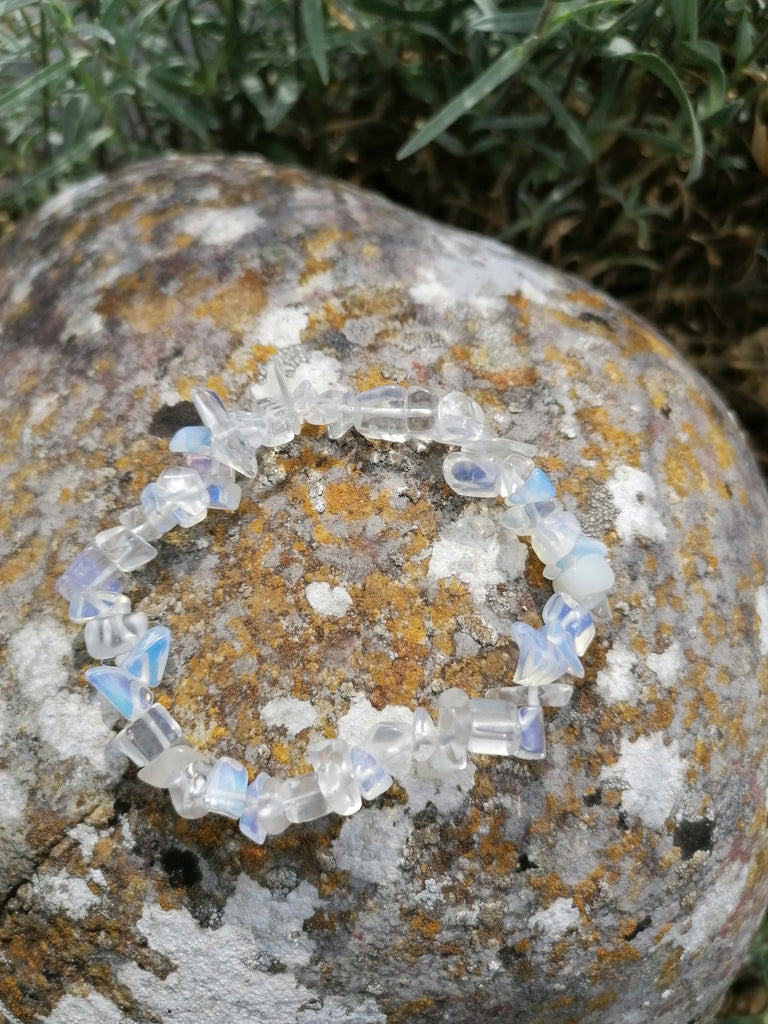 Opalite chip bracelet